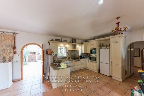 Villa i Cala Jondal, Ibiza, Cala Jondal - € 4.500.000 | Ref: CVE612 - foto 10